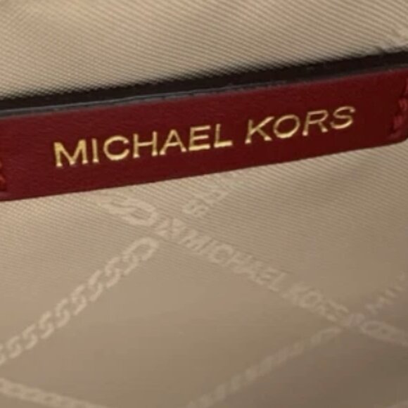 MICHAEL Michael Kors Jet Set Monogram Patent Crossbody Bag - Picture 2 of 8